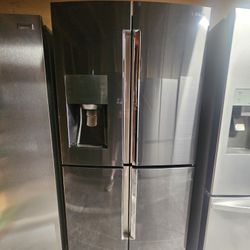 Samsung 4 Door Counter Depth Black Stainless Steel Refrigerador