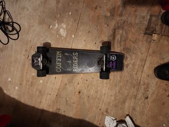 Coffin Riders Skateboard