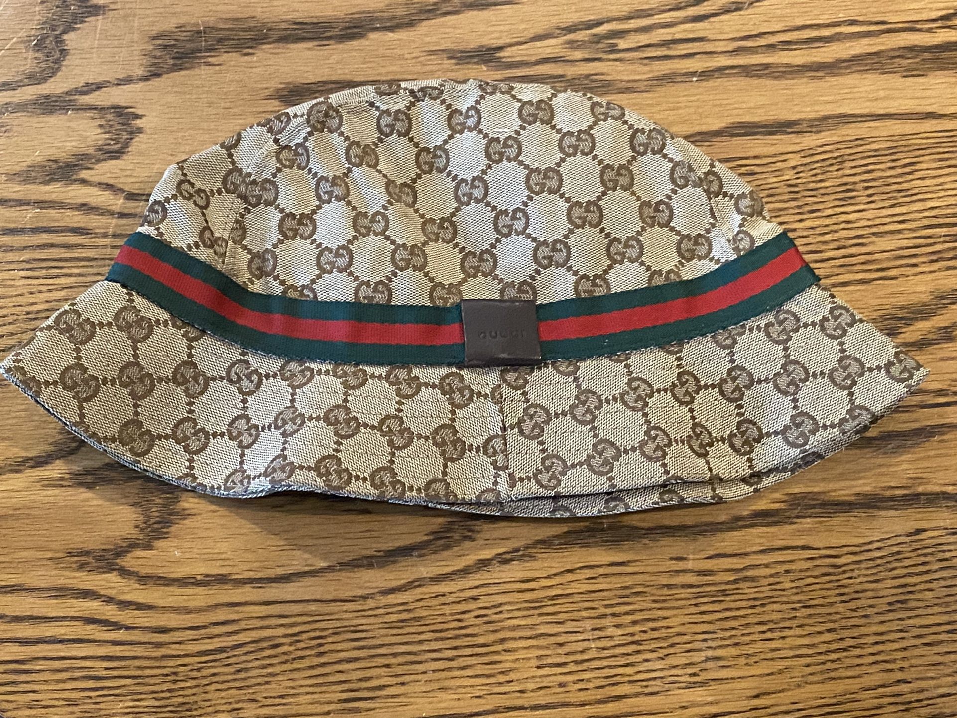 Men's Gucci Bucket Hat Xl for Sale in Penn Valley, CA - OfferUp