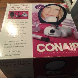 VINTAGE CONAIR LIGHTED TRAVEL MAKEUP MIRROR 