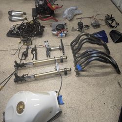 2005 Suzuki GSXR 600 / 750