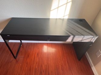 IKEA MICKE Desk—Black/Brown