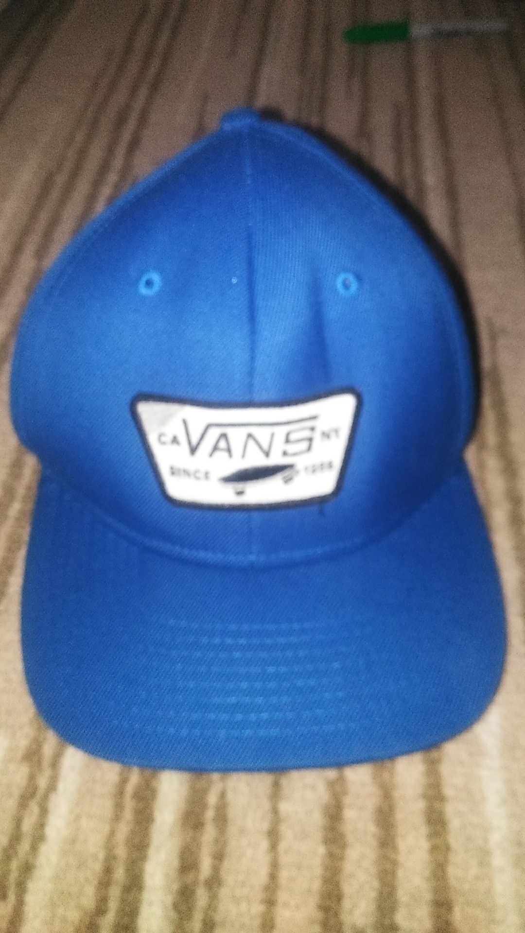 Vans of the wall hat