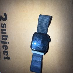 Apple Watch SE 2nd Generation (GPS) 40mm Midnight Aluminum Case with Midnight Sport Loop - Midnight - (2022)