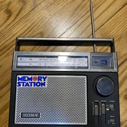 Sony Radio FM/AM Power Plus 2Band Receiver Model ICF-7740W, Tested Working