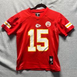 NFL Team Apparel Kansas City Chiefs Patrick Mahomes 15 Jersey Kids Medium Red