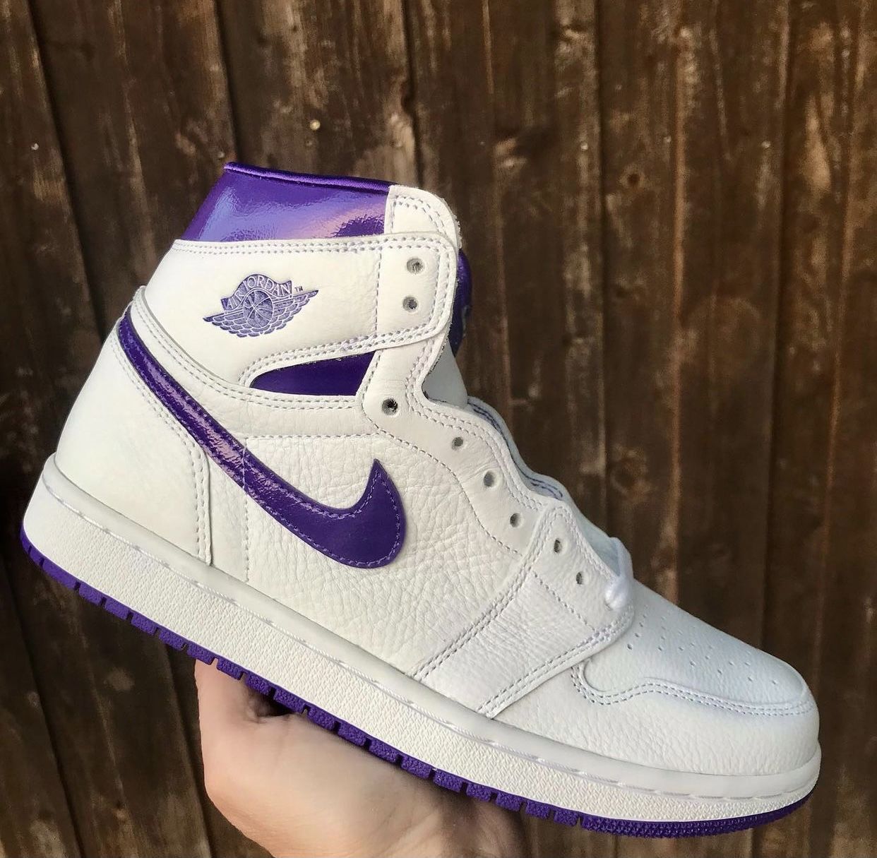 Jordan 1 Women’s Court Purple