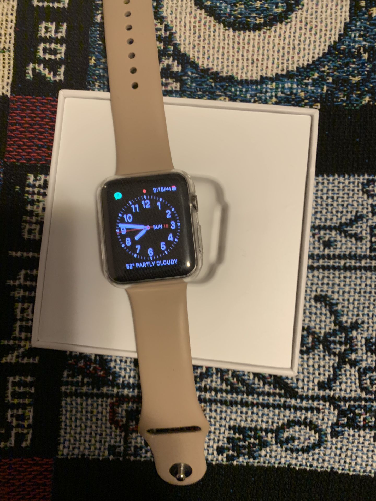 Apple Watch series 2 stainless steel 42mm Spotless No ding/scratches Almost NEW Charger and screen protector included