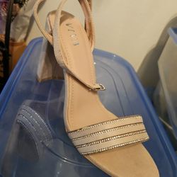 Womens Heels Size 9