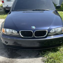 2004 BMW 325i