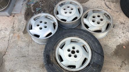 Chevy lumina or Monte Carlo 16 Inch stock aluminum wheels 5x115mm Fits other GM Cars