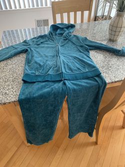 NY&Company Velour zip Up Jogging Suit 