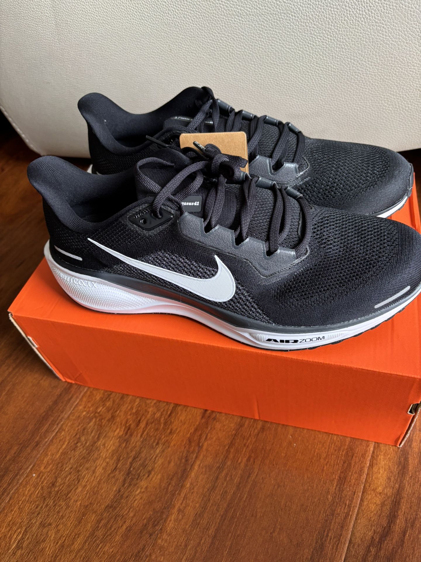 Nike Air Zoom Running Shoe Size 10.5