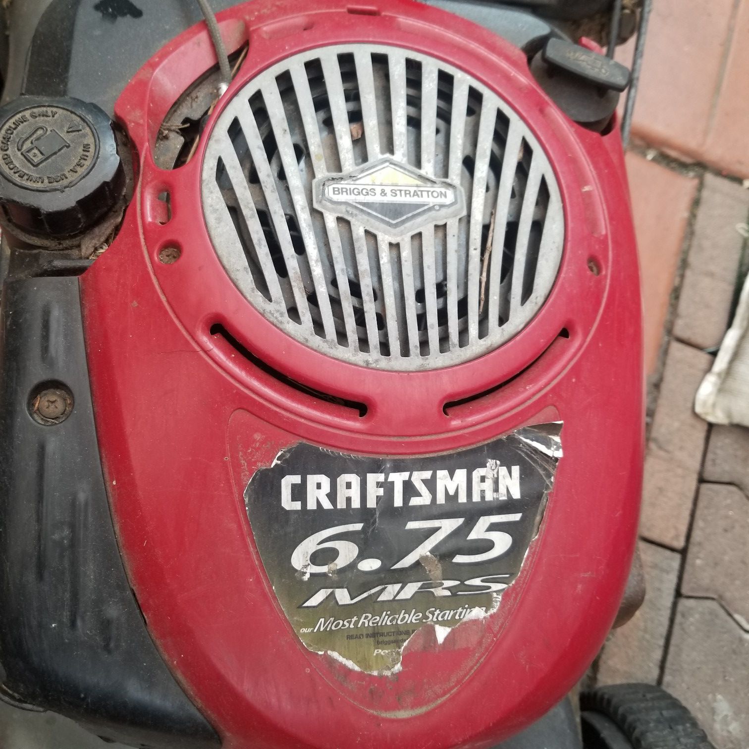 Craftsman Lawn Mower 6.75 Briggs & Stratton READ DESC