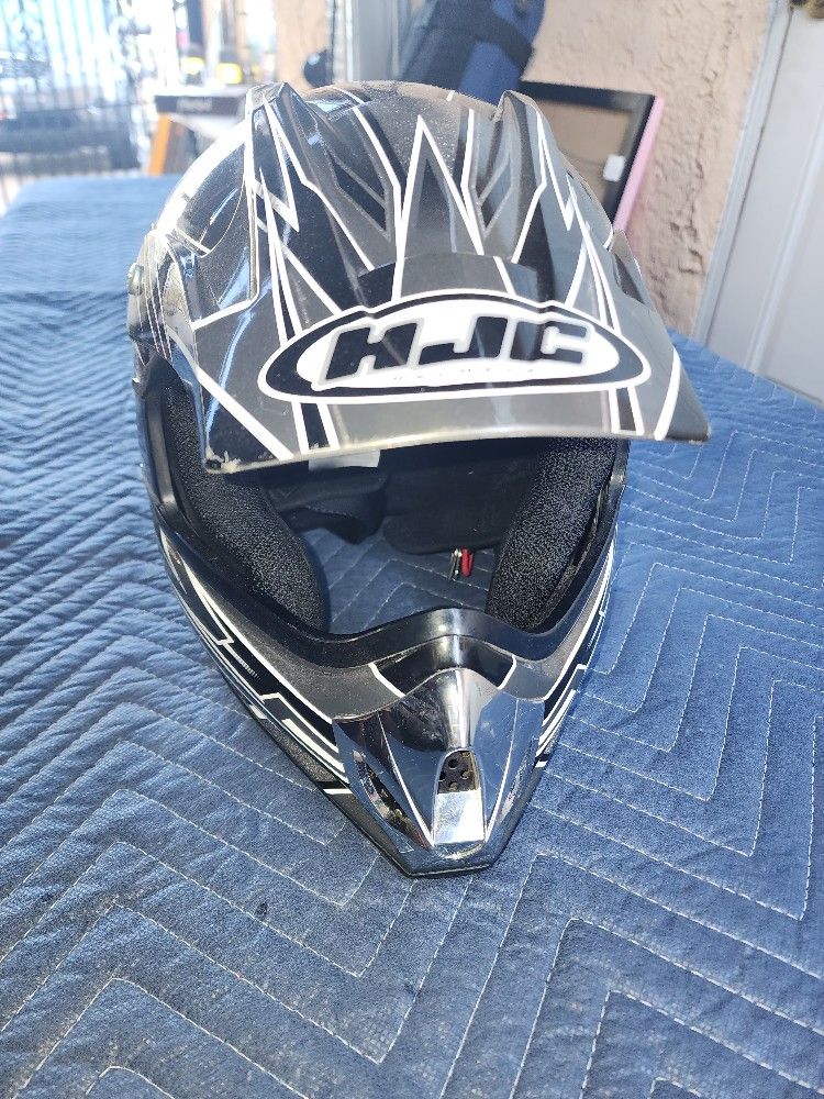 DIRT BIKE HELMETS