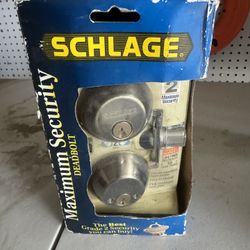 Double Keyed Dead Bolt
