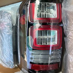Gmc Sierra 1500/2500HD/3500HD Vland Taillight Year 2014-2018