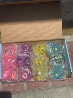Glitter Duck Squishy Stress Ball – Colorful Sensory Fidget Toy