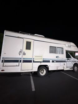 1997 Ford Csport Fleetwood motor home