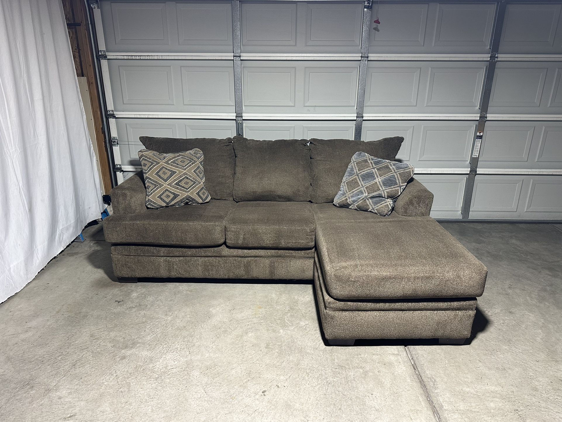 Sectional Couch with Adjustable Chaise *Free Delivery*
