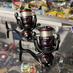 165$ Each Like New. Daiwa Ballistic MQ 4000 Ready To Fish Salt And Fresh Water Fishing Reels. 
