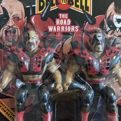 Road Warriors Bell To Bell Figures 