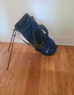 NIKE Stand/Carry Golf Bag