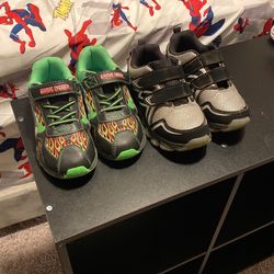 Kids Shoes Size 1