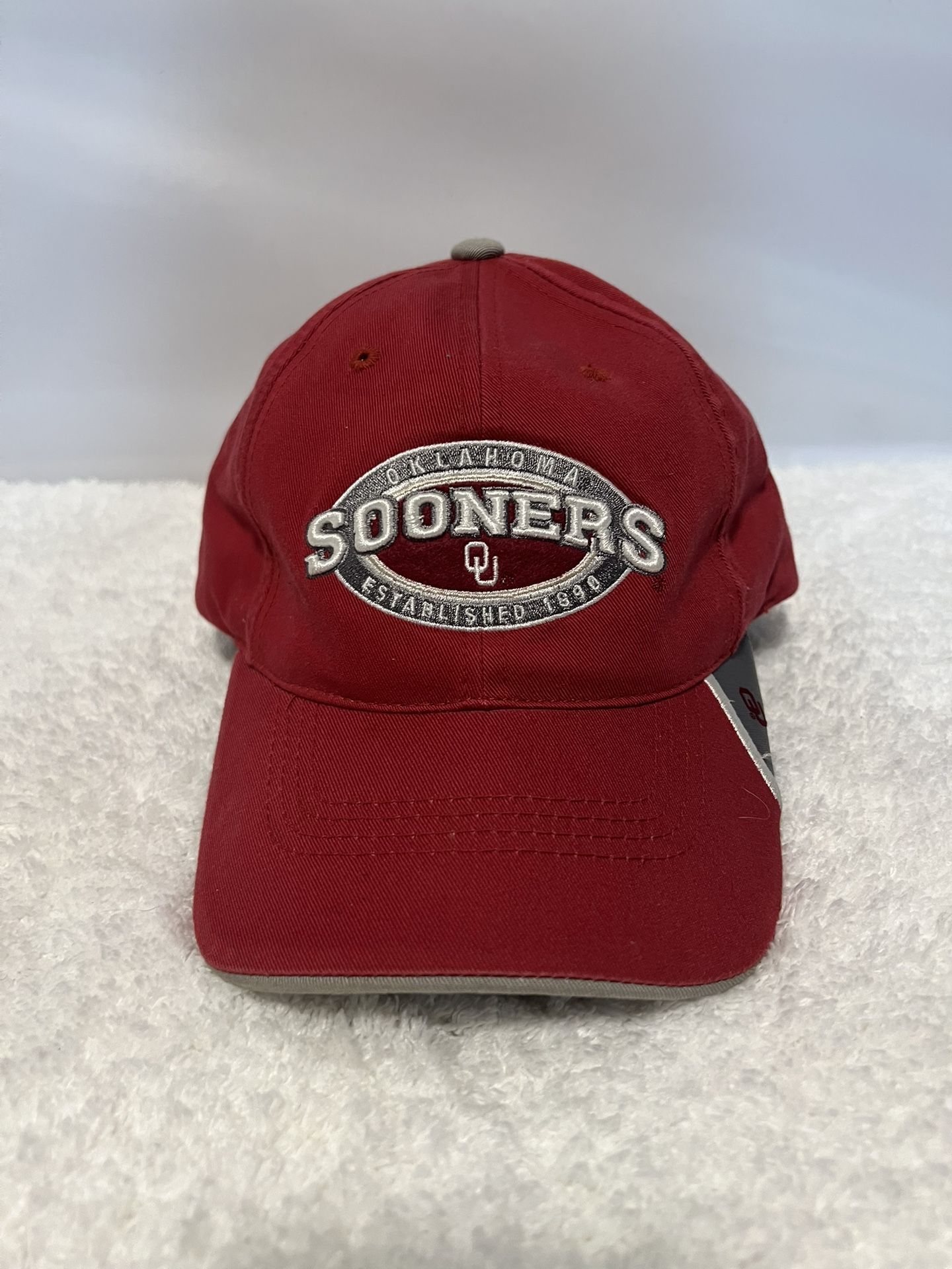 Red Oklahoma Sooners Cap