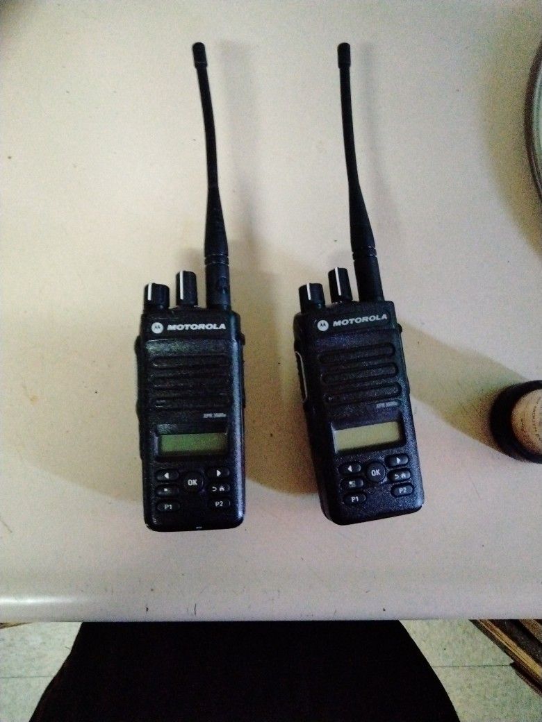 Motorola walkie talkie XPR 3500e