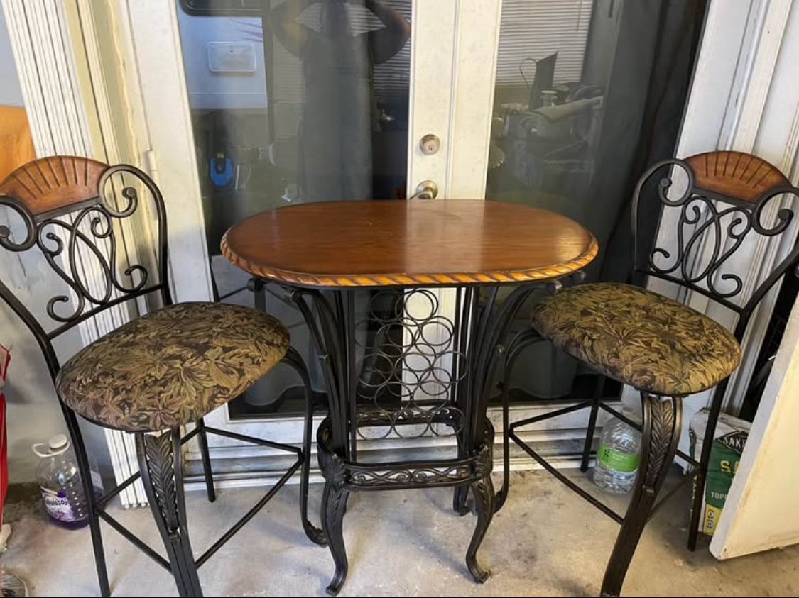 Wine Rack High Top Breakfast Table Set
