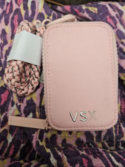 VICTORIA SECRET LANYARD CAN ALSO BE USE FOR AIRPOD CASE