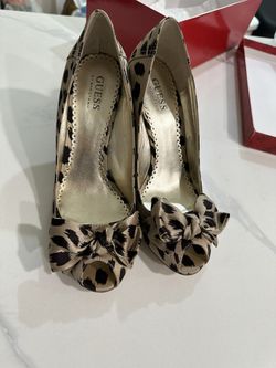 Guess Woman Shoes 8M