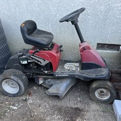 Murray Lawn Tractor 