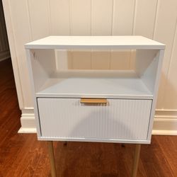 Nightstand with 1 Drawer- White 
