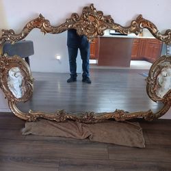 Antic mirror