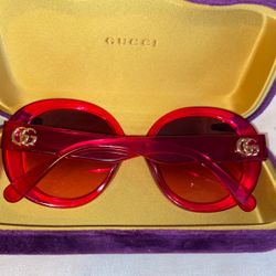 BARBIE PINK GUCCI SUNGLASSES