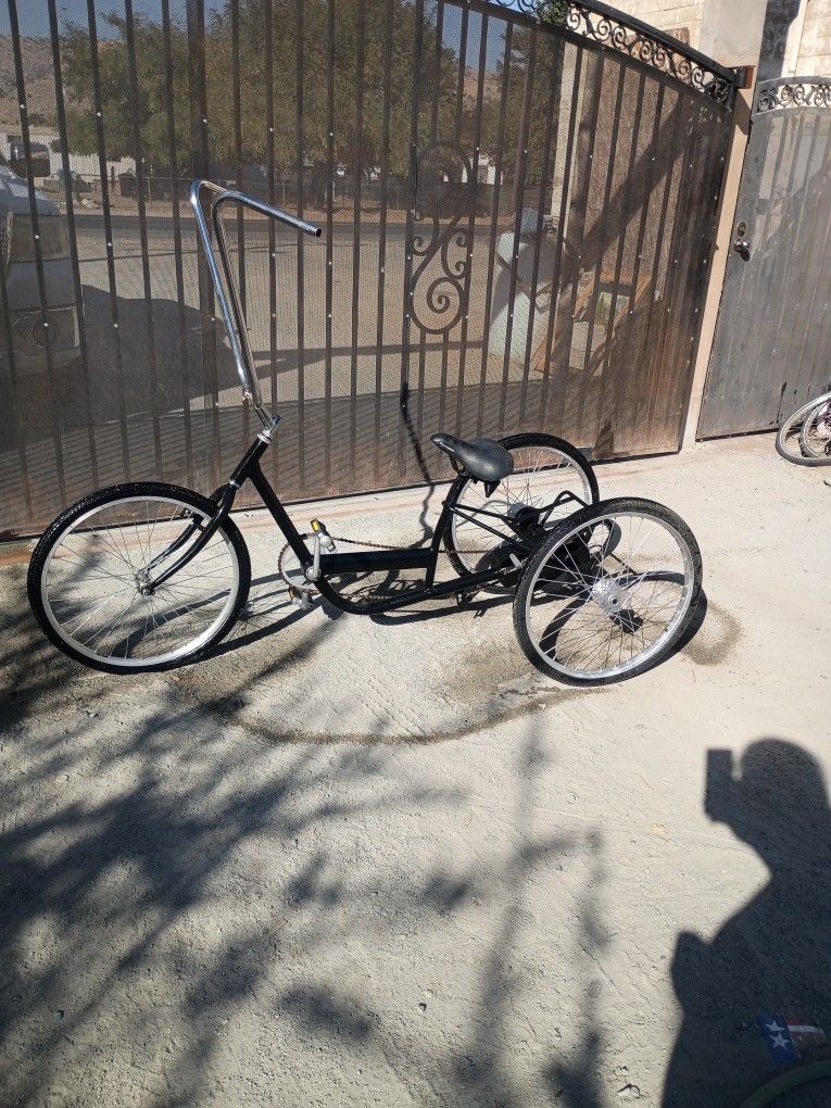 Three Wheels Bike