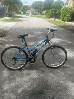 Magna Attitude 18-Speed Mountain Bike