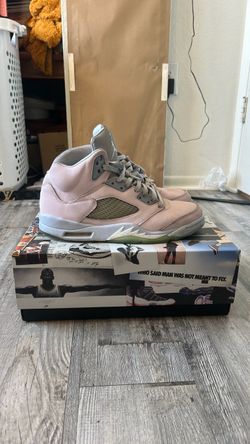Jordan 5 retro Easter W/BOX