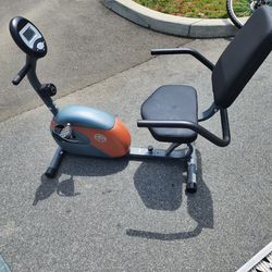 Marcy Adjustable Recumbent Resistance Exercise Bike Home Fitness

