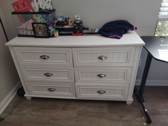 Dresser $10