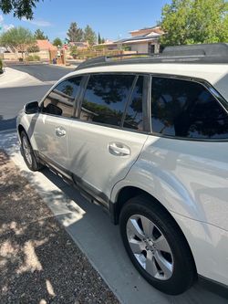Subaru Outback 2010