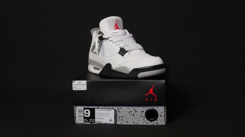 Retro Air Jordan 4 "2016 White Cement" Size 9