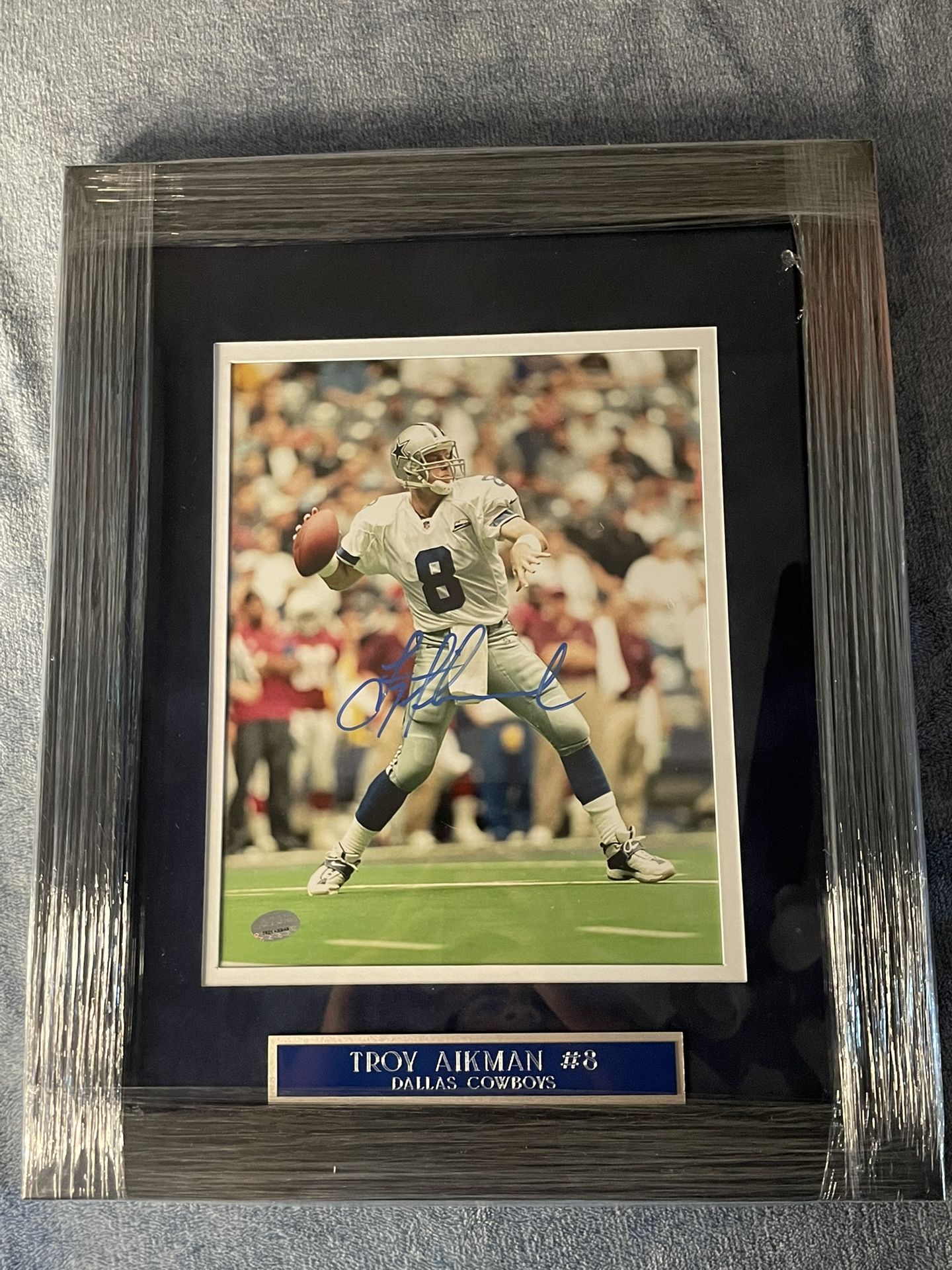 Cowboys Troy Aikman 8x10 Signed Photo COA.