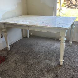 FREE dining Table FREE