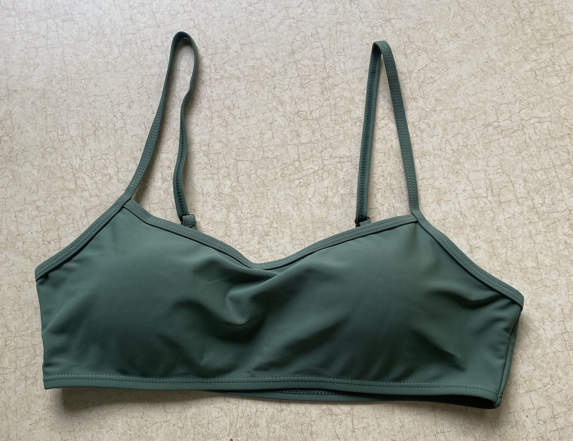 Women’s - Size medium - Green bralette bikini top