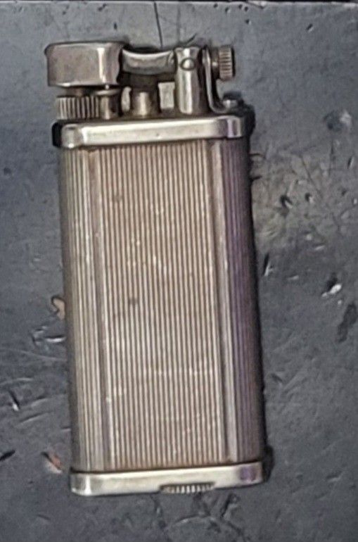 Dunhill Unique Lighter