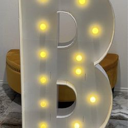 Marquee Letters