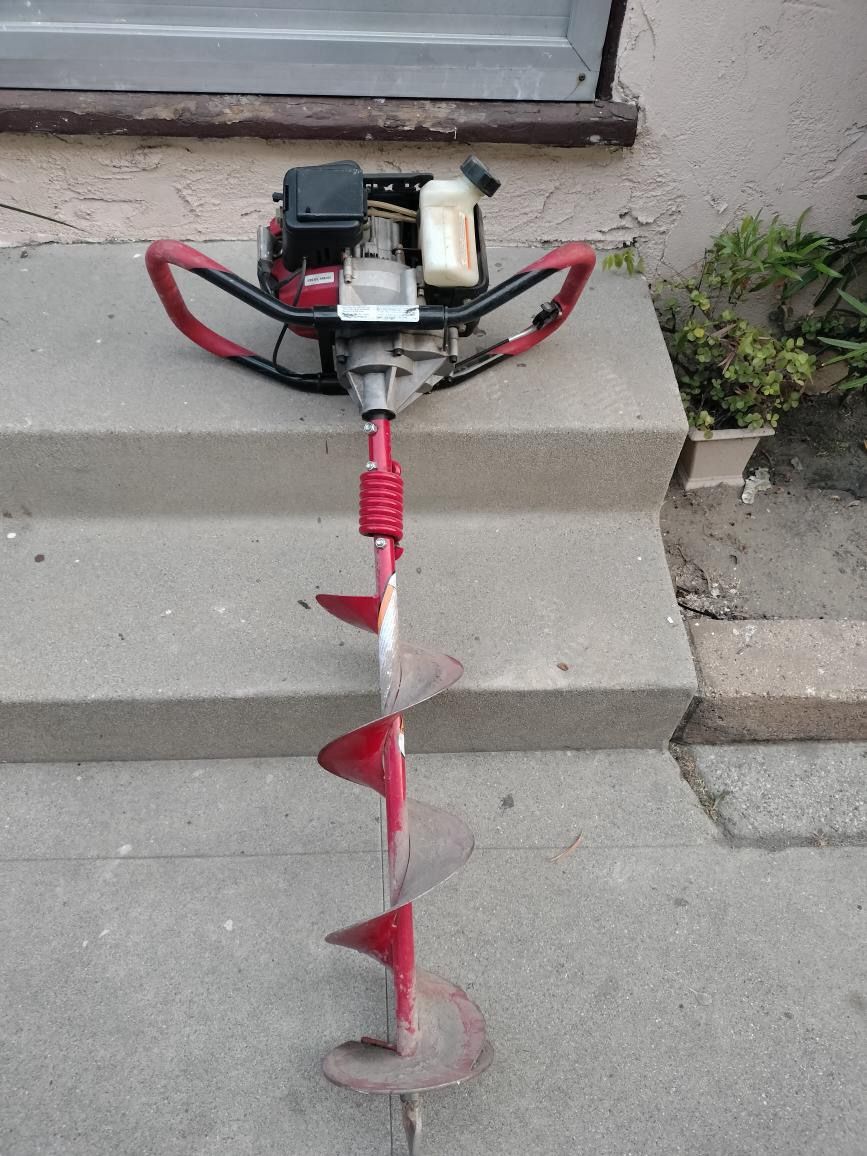Gas Powered Auger